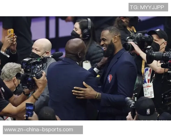 霍华德向ChatGPT询问历史前十球员的答案引发热议乔丹詹姆斯库里等传奇球星榜单揭秘