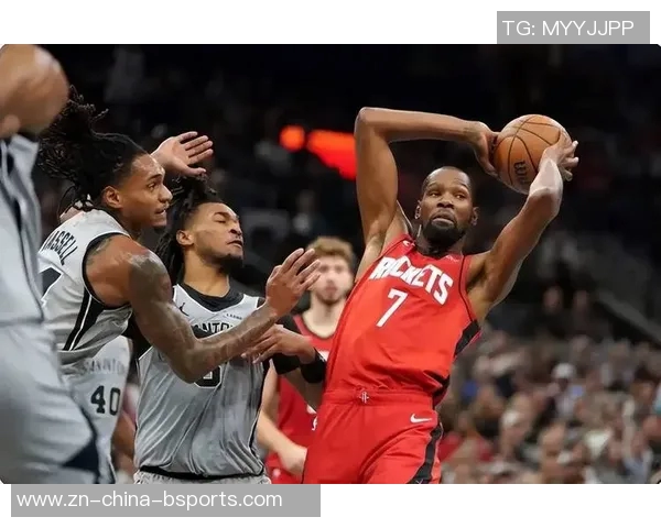 杜兰特谈文班亚马防守风格阿门在场上掩护角色更加重要